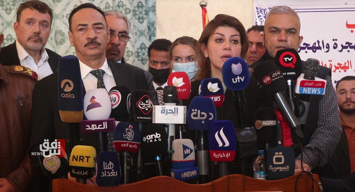 وزيرة الهجرة تؤكد المضي بإغلاق مخيمات النزوح ونائب عن نينوى يحذر من "قنابل موقوتة"