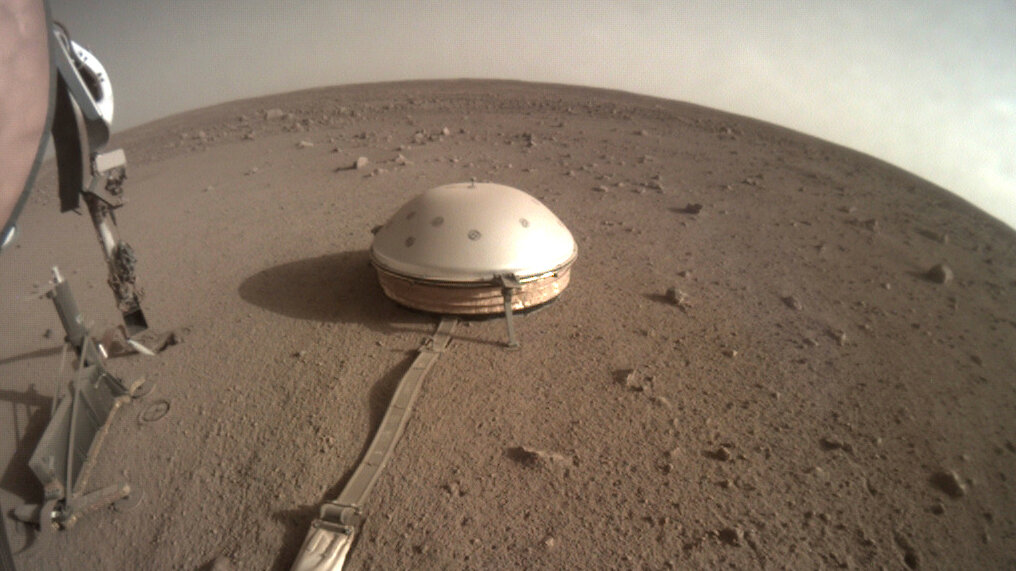 هبوط ناجح لمركبة فضاء "بريفيرنس" على سطح المريخ 