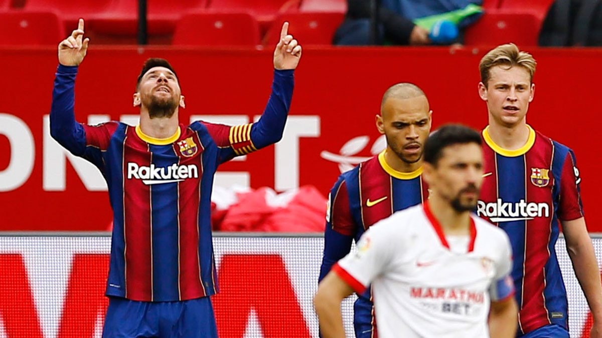 ميسي يقود برشلونة لوصافة الدوري الإسباني