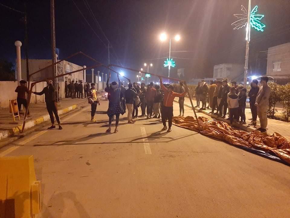 Demonstrators in Dhi Qar’s Al-Rifai district demand the Kaimakam dismissal