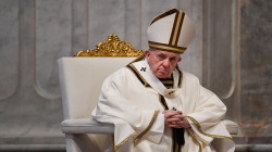 البابا يؤكد أنه سيزور العراق رغم الهجمات الصاروخية