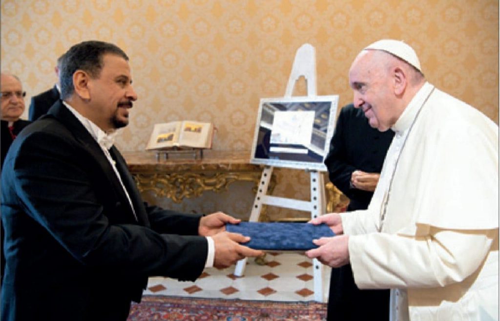 Al-Amiri coalition flies solo and describes the Pope's visit as "historic"