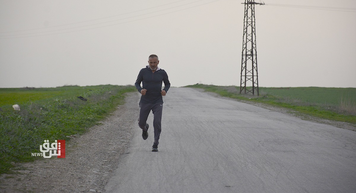 كوردي خمسيني يركض يومياً 17 كيلومترا: التمر سر لياقتي