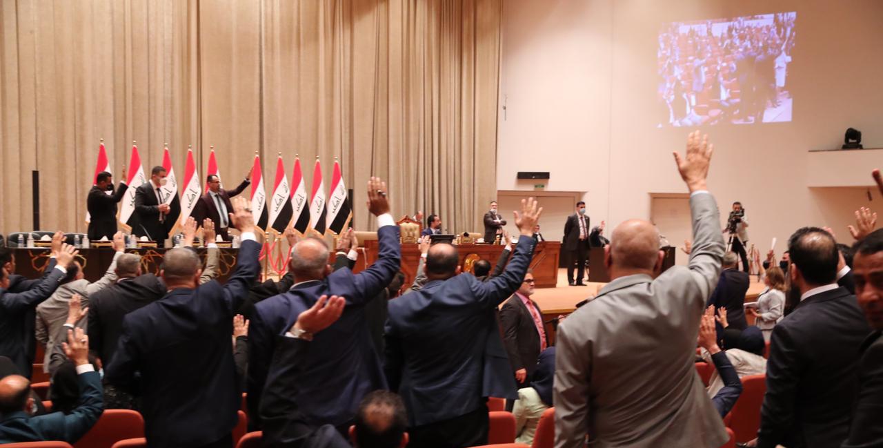 Iraq’s Parliament votes on the 2021 budget, dissolving itself in October 