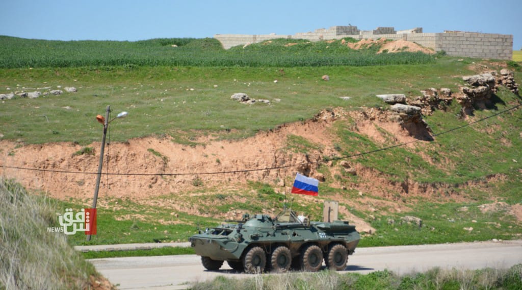قوات روسية تسيّر دورية على حدود الإدارة الذاتية وتركيا