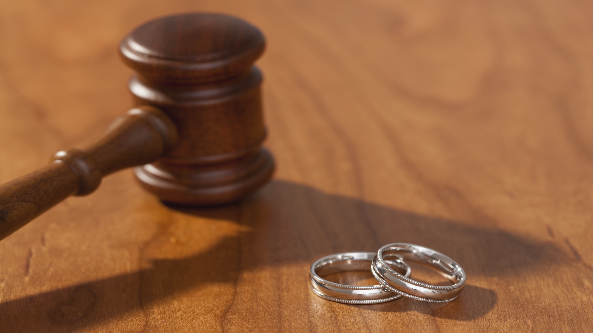 القضاء العراقي يكشف عن أغرب حالة طلاق في بغداد أحدثت صدمة 