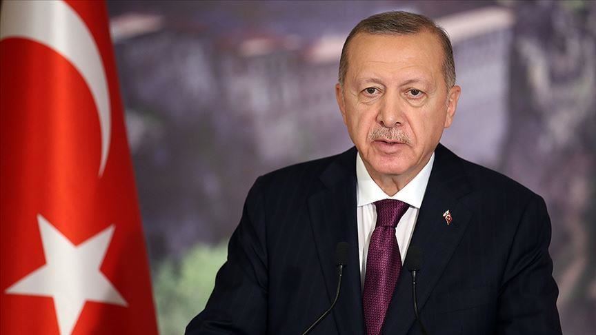 أردوغان يدعو 8 دول إلى التعامل بعملاتها المحلية 