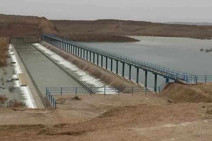 بسبب شُح الأمطار والسيول الإيرانية.. انخفاض منسوب مياه سد عراقي بنسبة 20%