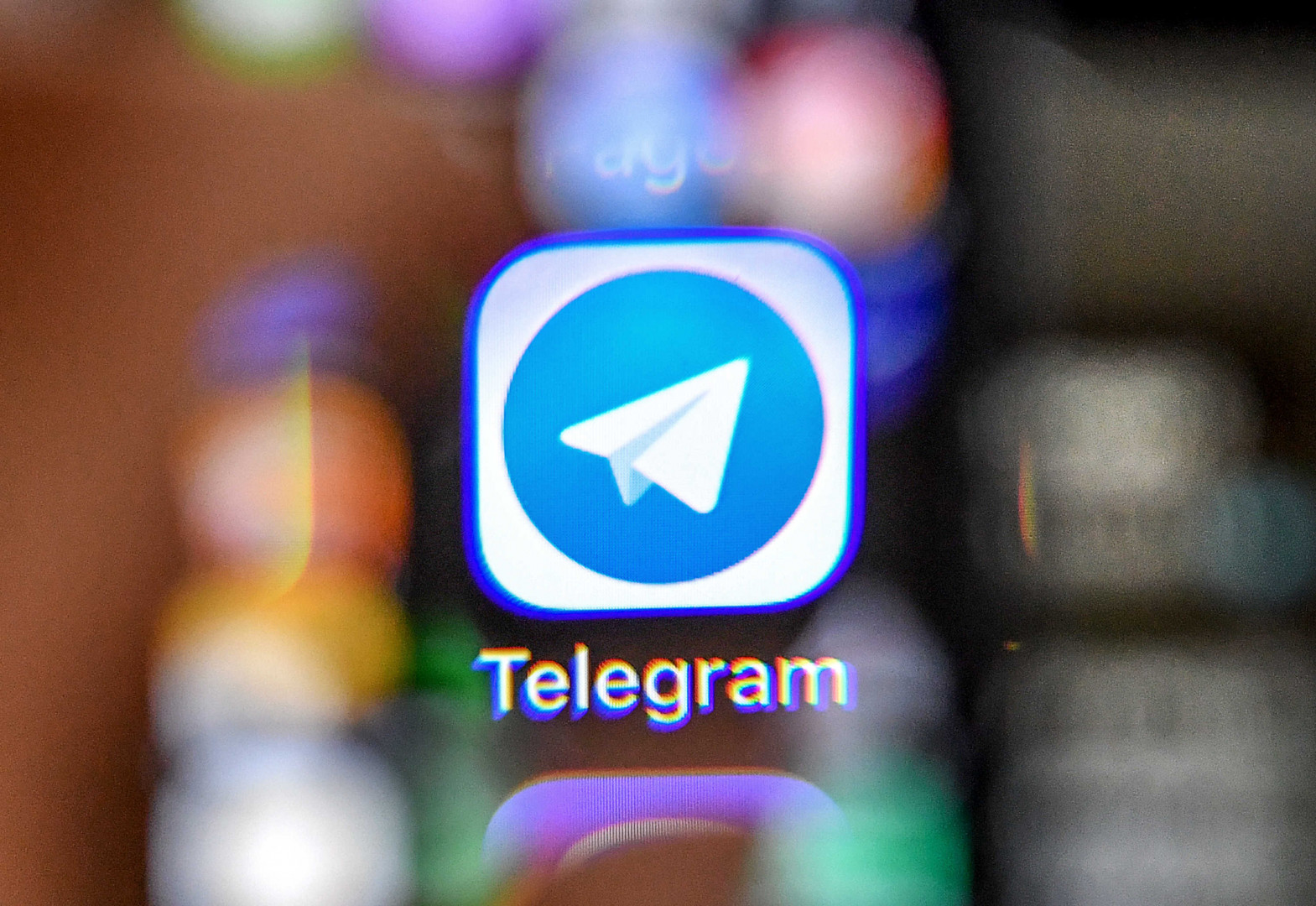 "تليغرام" يطلق ميزة جديدة لتسجيل الدخول برقم مجهول ودون SIM
