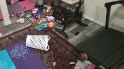 فيديو مروّع لطفل كاد أن يبتلعه جهاز رياضة