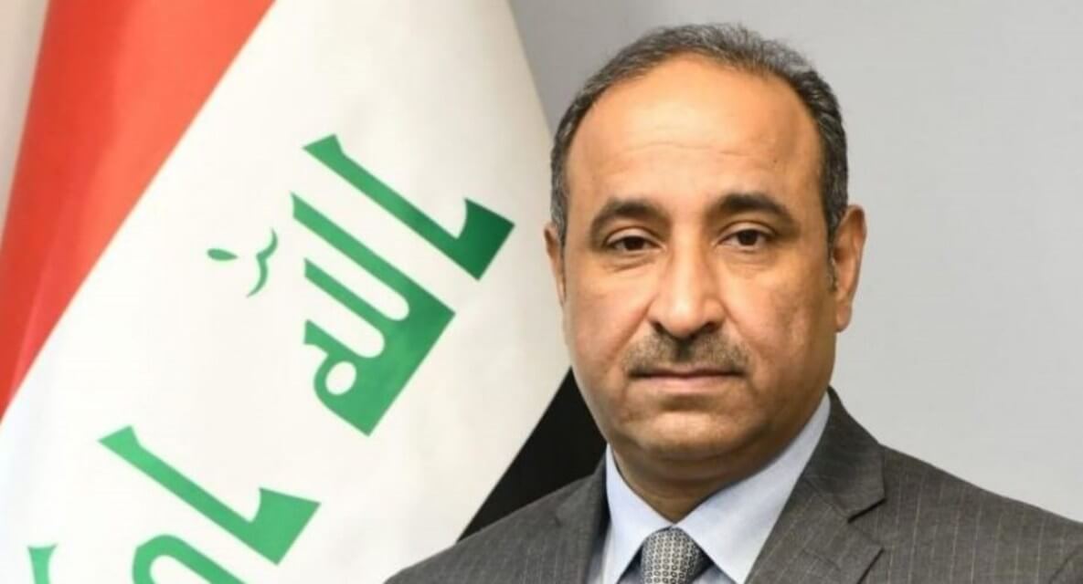  Iraq’s Minister of Culture apologizes on his request to take care of the Iraqi poet Saadi Yusuf