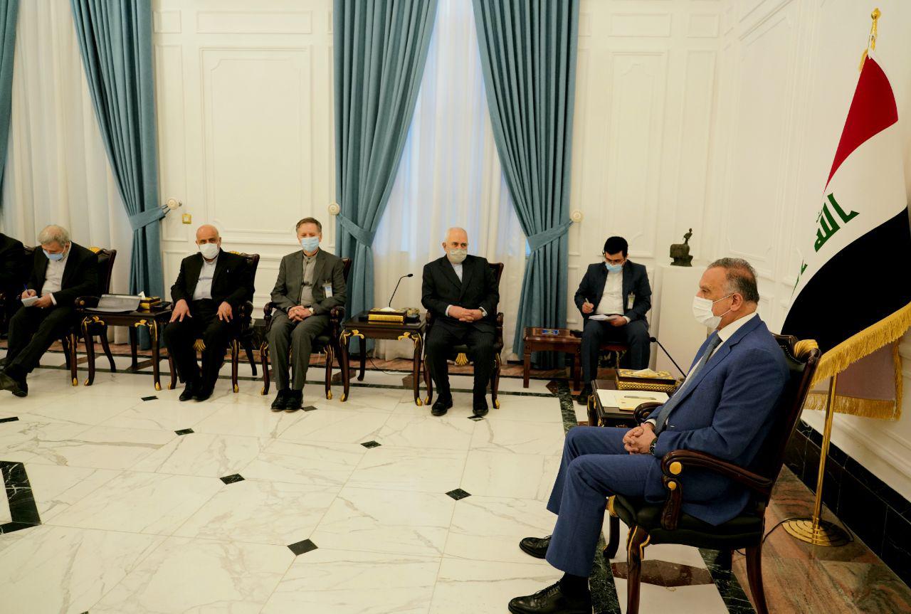 ظريف يبلغ الكاظمي رفضاً إيرانياً لأي "سلوك" يؤثر سلباً على أمن العراق