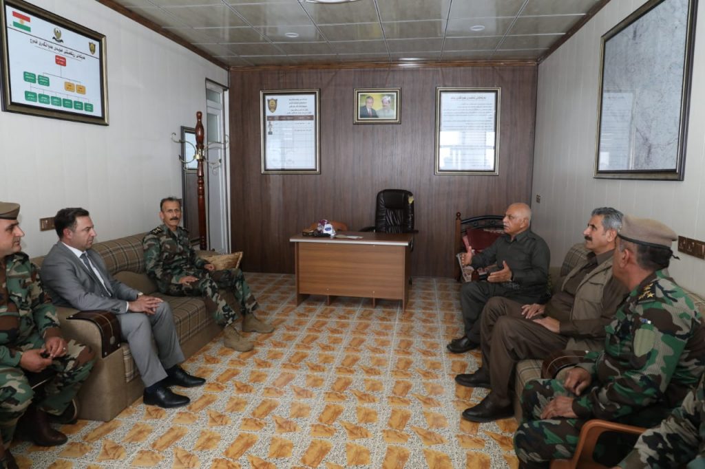 Kurdistan's Deputy President visits the Site of ISIS attack on the Peshmerga