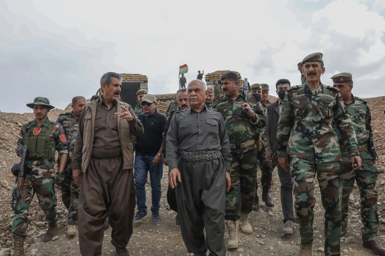 Kurdistans Deputy President visits the Site of the ISIS on the Peshmerga