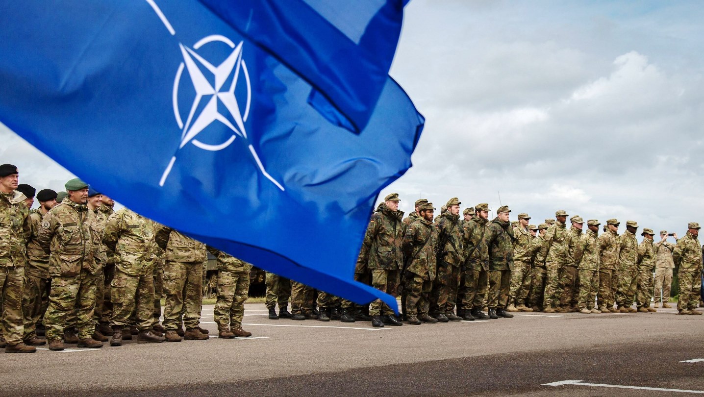 تسلم وتسليم بين جنرالين دنماركيين في مهمة "الناتو" في العراق 