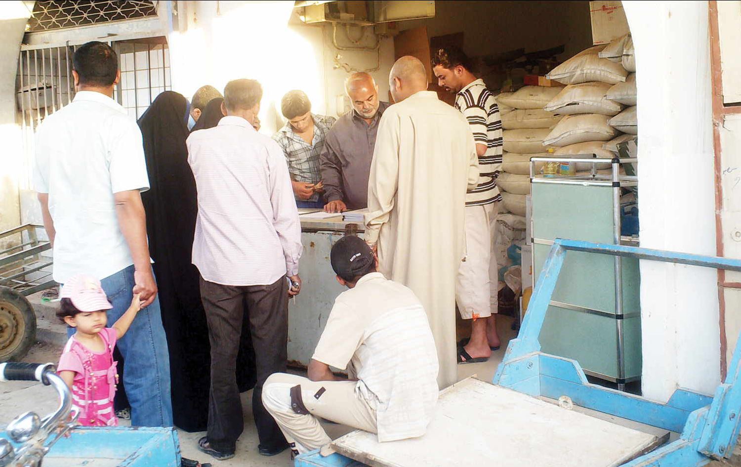 MP suggests "cash" to accommodate for the Ministry of Commerce's "failure"