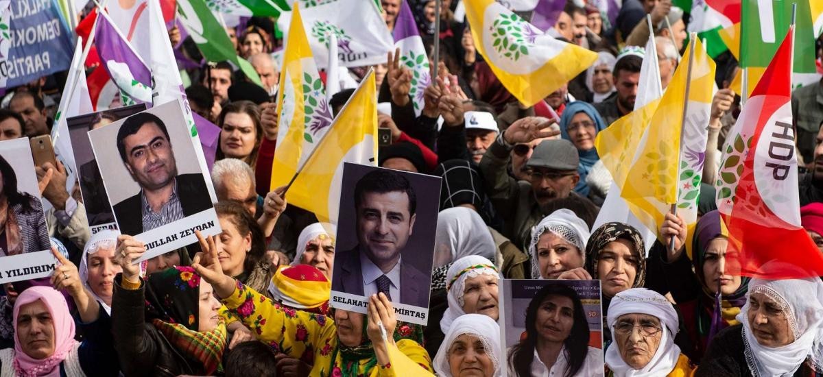 محكمة تركية تقبل لائحة اتهام تمهد لحظر حزب كوردي