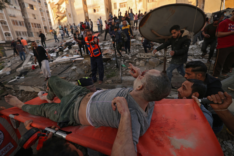 غزة تعلن عن أعداد قتلى وجرحى الحرب الفلسطينية الاسرائيلية المستمرة