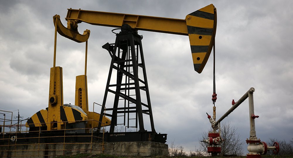 Oil rises as U.S., Europe reopen economies