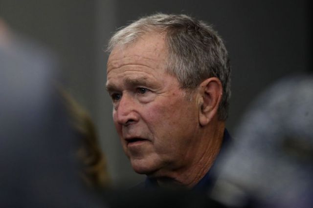 Iran “dangerous” for world peace, Bush says