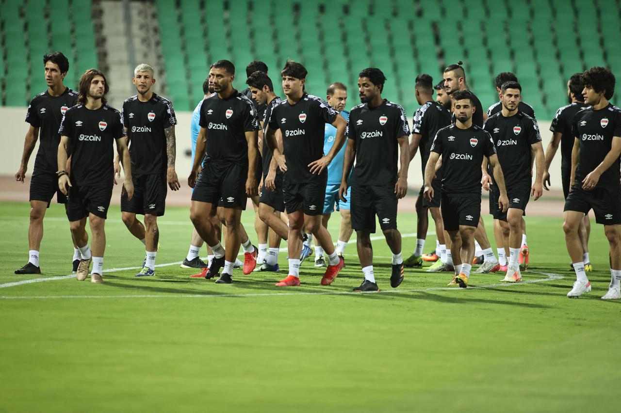 الصحة تعلن موقف لاعبي العراق وطاجيكستان من فيروس كورونا   