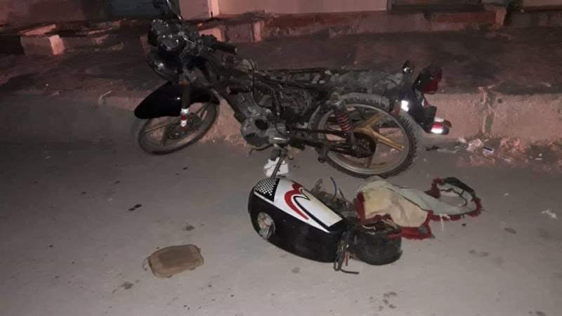 Security forces dismantle a booby-trapped motorcycle in al-Hilla 