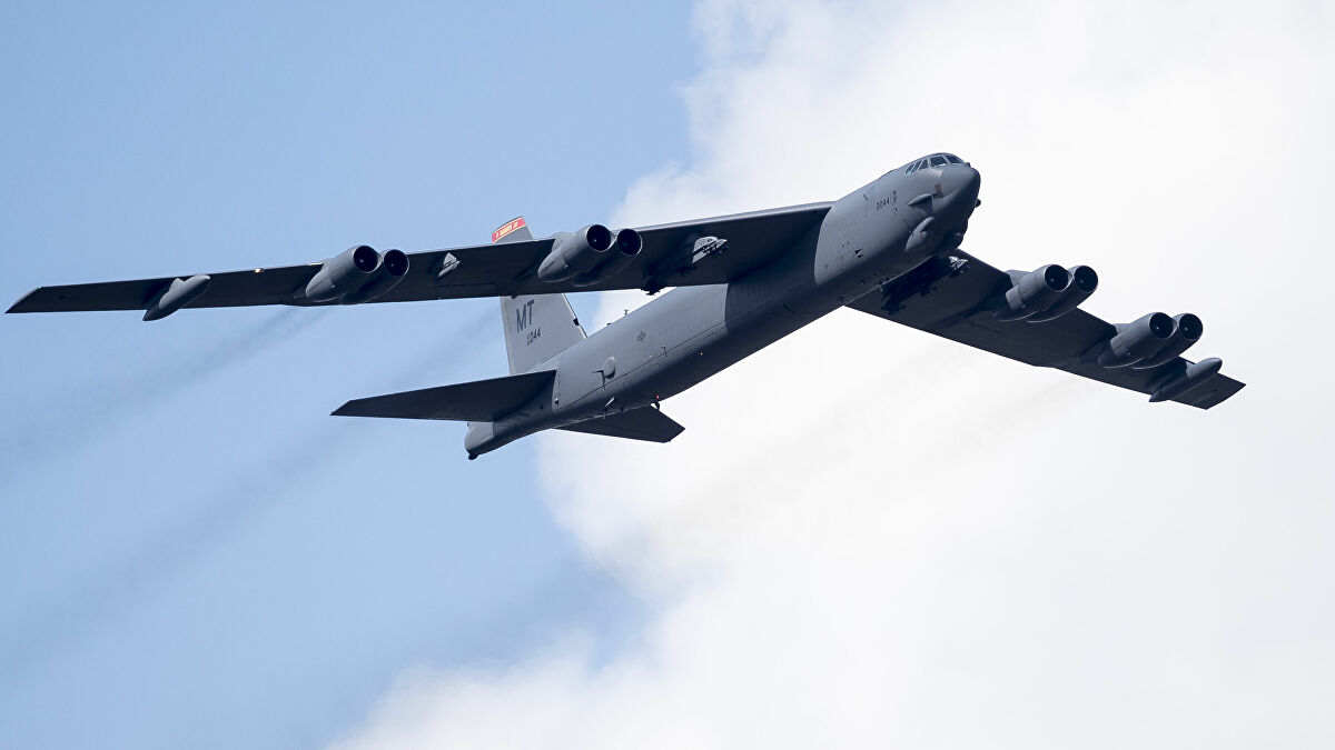 تحليق مكثف لطائرات "بي-52" الأمريكية فوق دول الناتو
