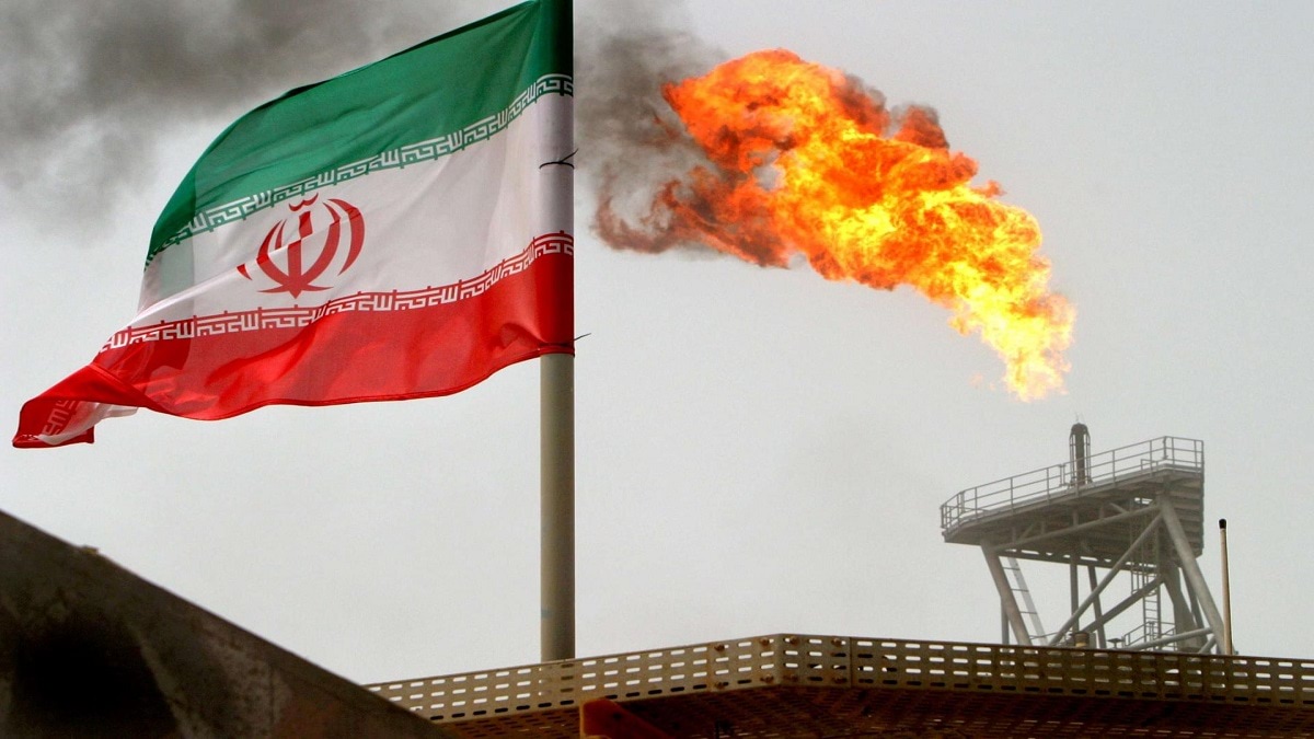 النفط ينخفض متأثرا بمخاوف الطلب وعقوبات جيدة على إيران تحد من التراجع