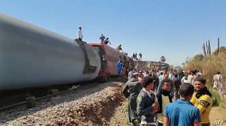 إصابة 5 أشخاص إثر تصادم "جرار بقطار ركاب" في مصر