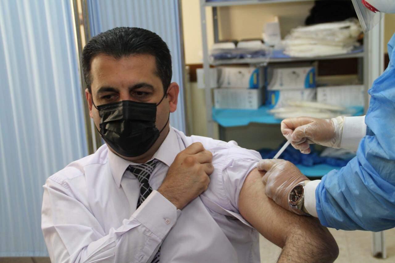 صحة إقليم كوردستان تصدر قرارات تتعلق بتطعيم ثلاث فئات بلقاح كورونا 