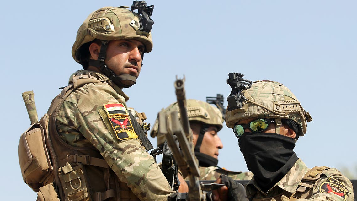 القوات العراقية تقبض على شخص يُزيف معاملات الإرهابيين ويحولهم لضحايا
