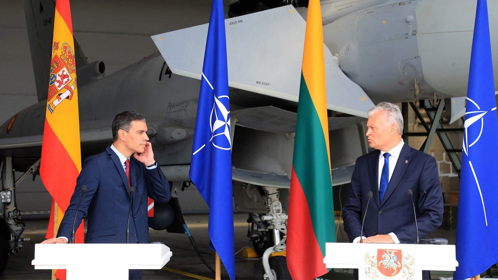 Fighter jets scramble interrupt leaders in Lithuania