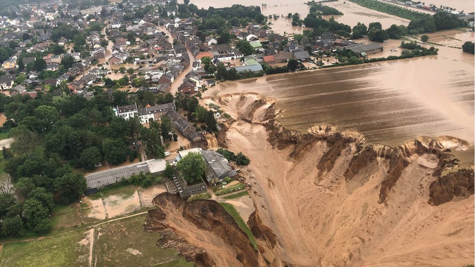 Flood death toll rises to 156 in Germany, 183 for Europe