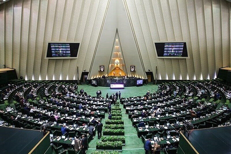 Iran’s President in Parliament to Defend New Cabinet