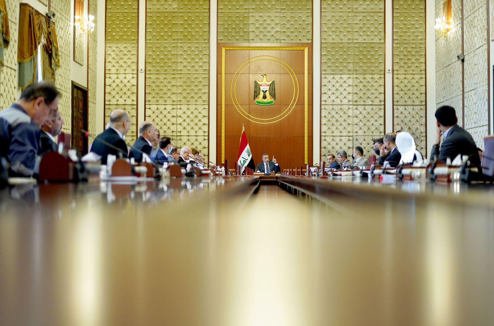 The Iraqi Council of Ministers takes a number of electrical decisions