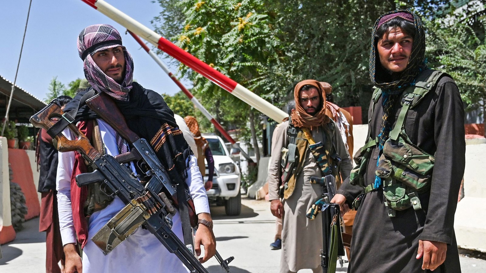 Taliban take over some U.N. premises, curb movement -U.N. report