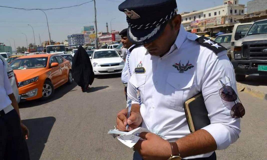الداخلية تقاضي شخصاً اعتدى على شرطي مرور في بغداد