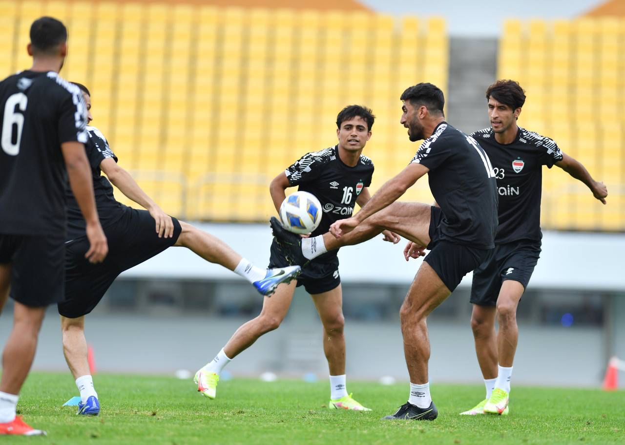 المنتخب العراقي يباشر تدريباته في سيئول استعداداً لمواجهة كوريا الجنوبية