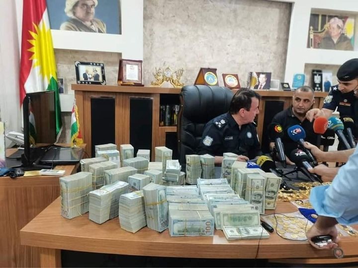 شرطة دهوك تستعيد 2.6 مليون دولار و4 كيلوغرامات ذهب سرقت من منزل تاجر