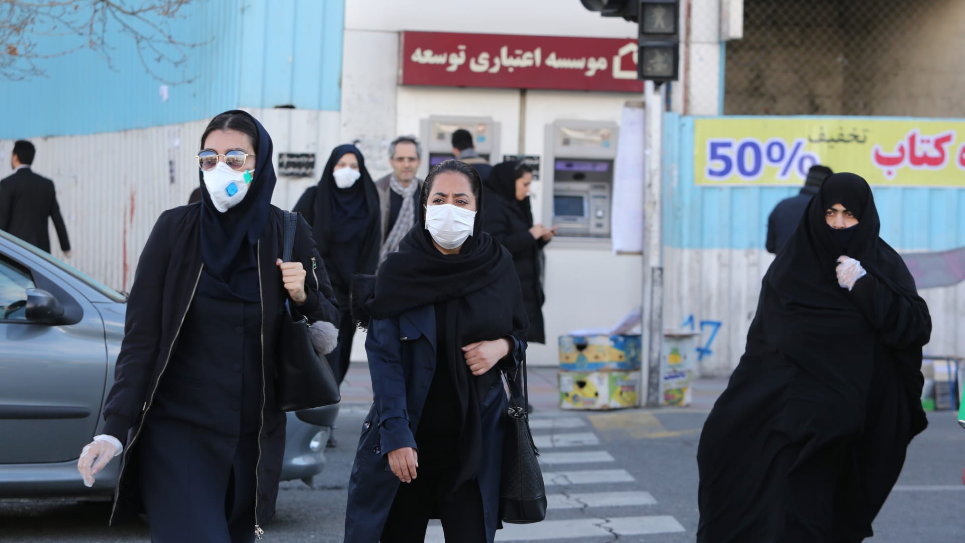وزير الصحة: وفيات كورونا في إيران أكثر من قتلى الحرب مع العراق