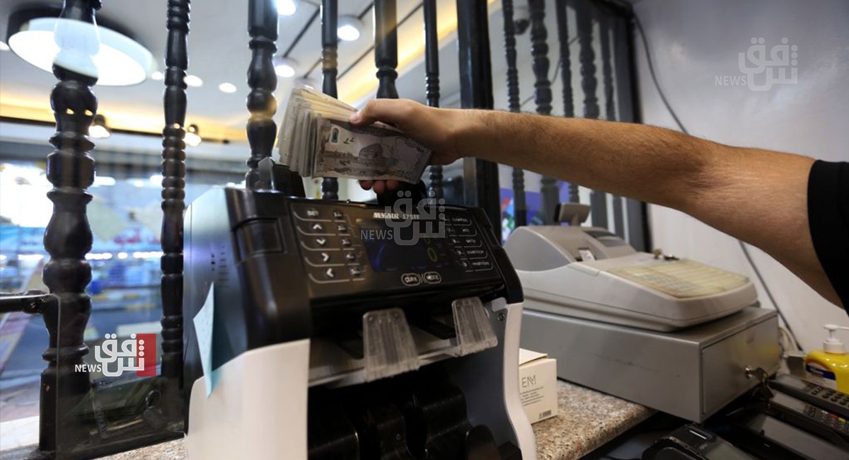 انخفاض أسعار الدولار في أسواق بغداد واستقرارها بأربيل