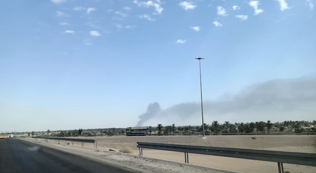 مصدر يفصح عن أسباب تصاعد دخان أسود فوق مطار بغداد الدولي