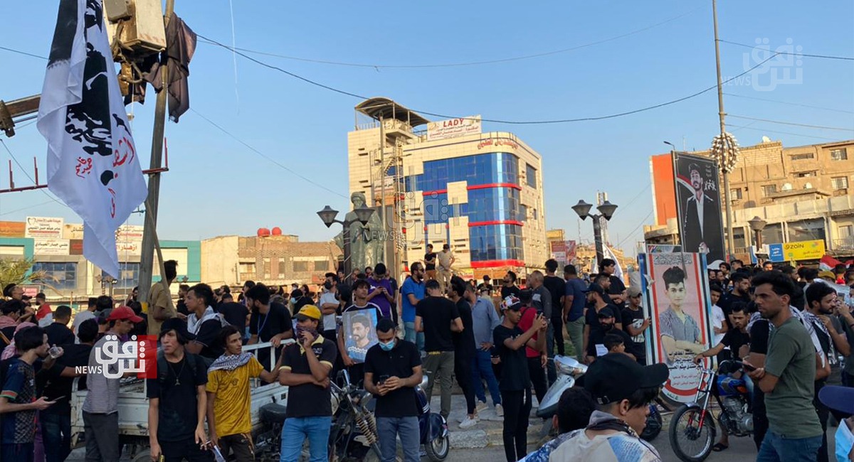 Thousands commemorate October Uprising Anniversary in Dhi Qar and Basra