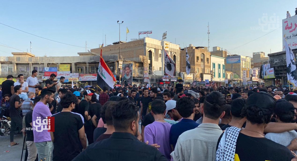 Thousands commemorate October Uprising Anniversary in Dhi Qar and Basra