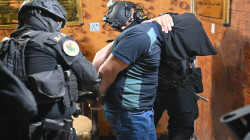 قائد شرطة النجف يأمر باعتقال ضابط رفيع قبض رشوة من تاجر مخدرات