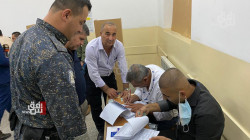 نقابة المحامين العراقيين تؤشر "خروقات" للنظام والقانون في الاقتراع الخاص
