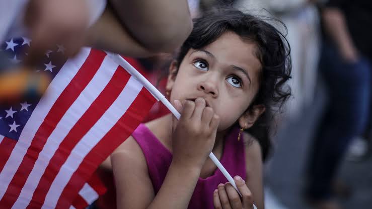 نوزدە هزار زاڕوو وە بەڕانی دچنە ئامریکا