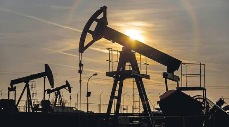 Oil prices rise to three-year high on back of supply deficit forecasts
