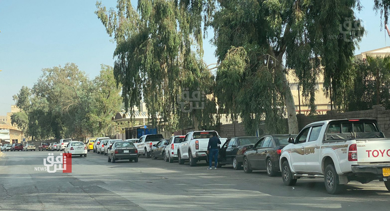 تفاقم ازمة البنزين في خانقين واغلاق محطات وقود غير مجازة