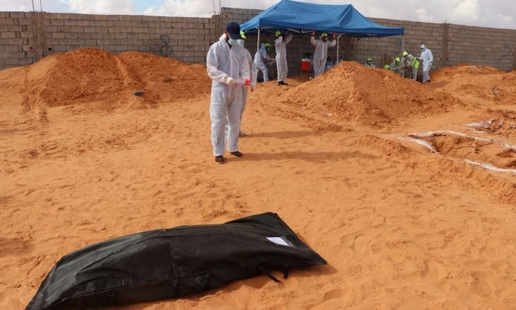 Libya: 35 bodies exhumed from a mass grave 